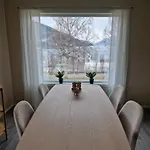 Tatil Evi House With Terrace And A Big Garden In Centrum Of