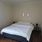 House With Terrace And A Big Garden In Centrum Of Tatil Evi *