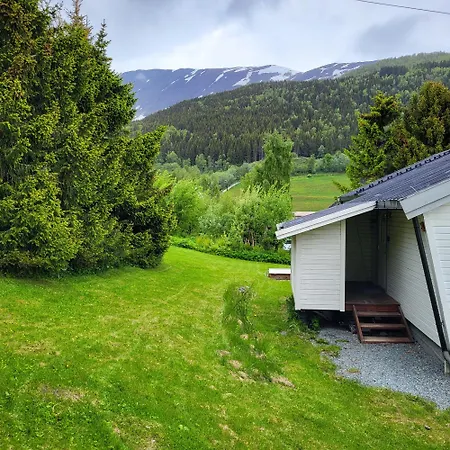 House With Terrace And A Big Garden In Centrum Of Casa vacanze Lyngseidet